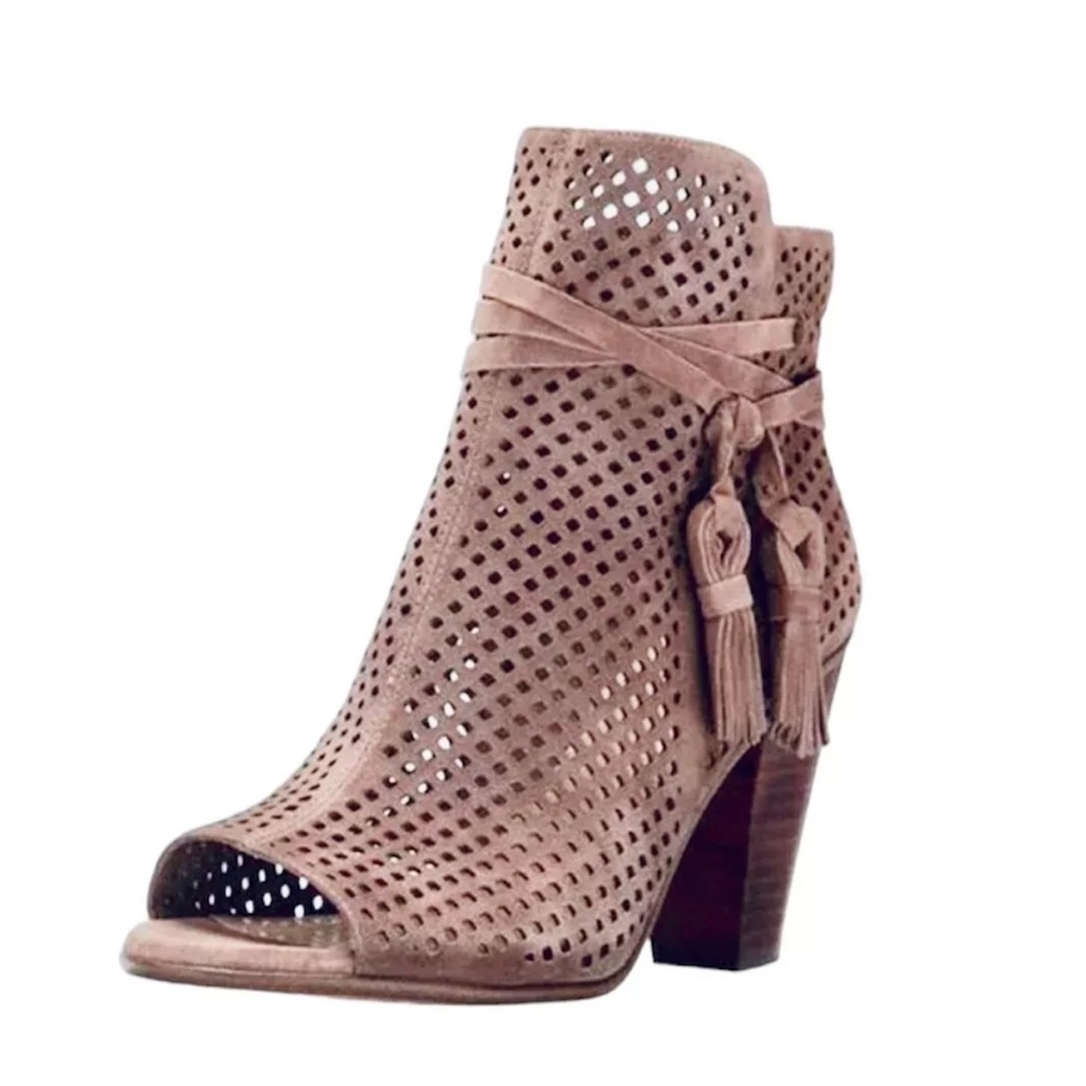 Vince Camuto Kamey Tan Taupe Suede Laser Cut Open Toe Tie Tassel Zip Booties 8.5